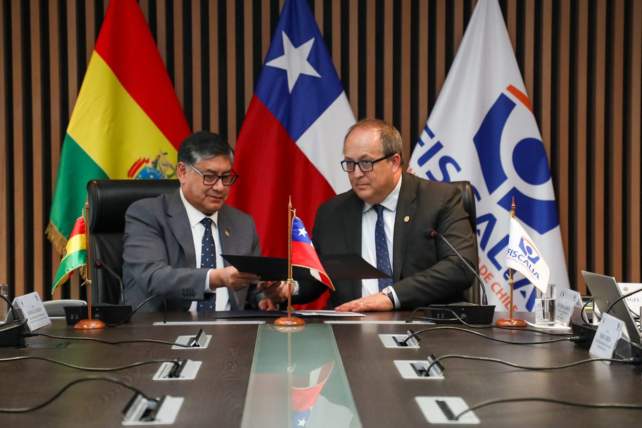 Bolivia y Chile crean equipo de investigación conjunta para enfrentar delitos transnacionales