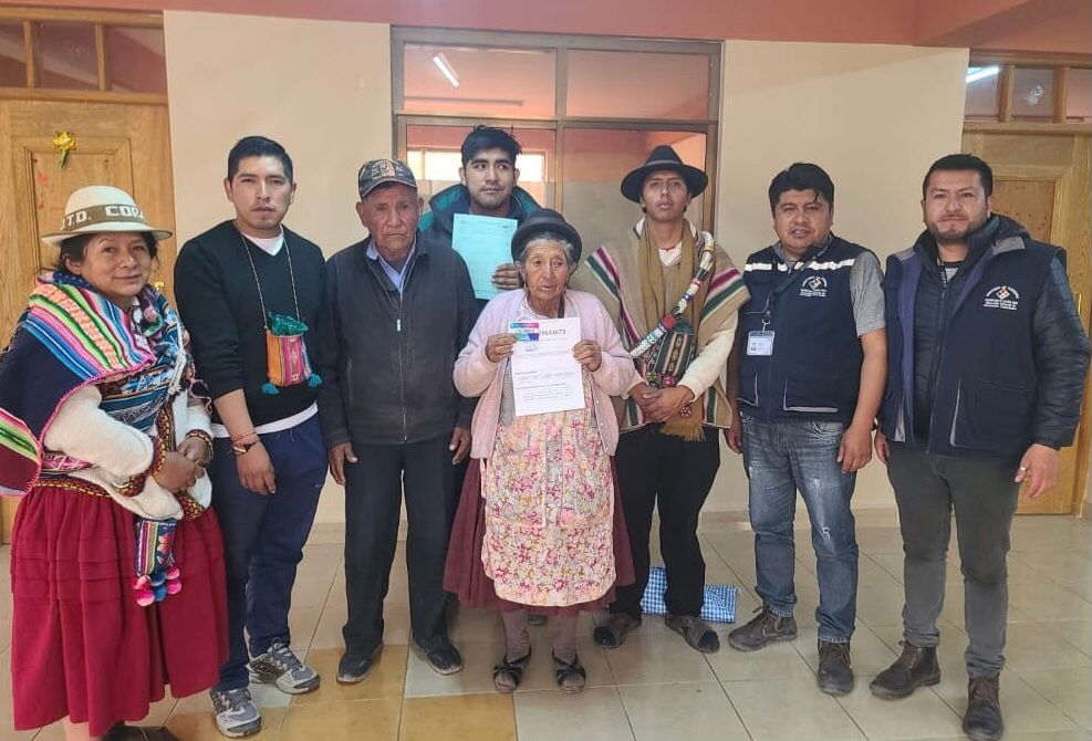 Certifican a productores de quinua de Oruro con registro para el abastecimiento de combustible
