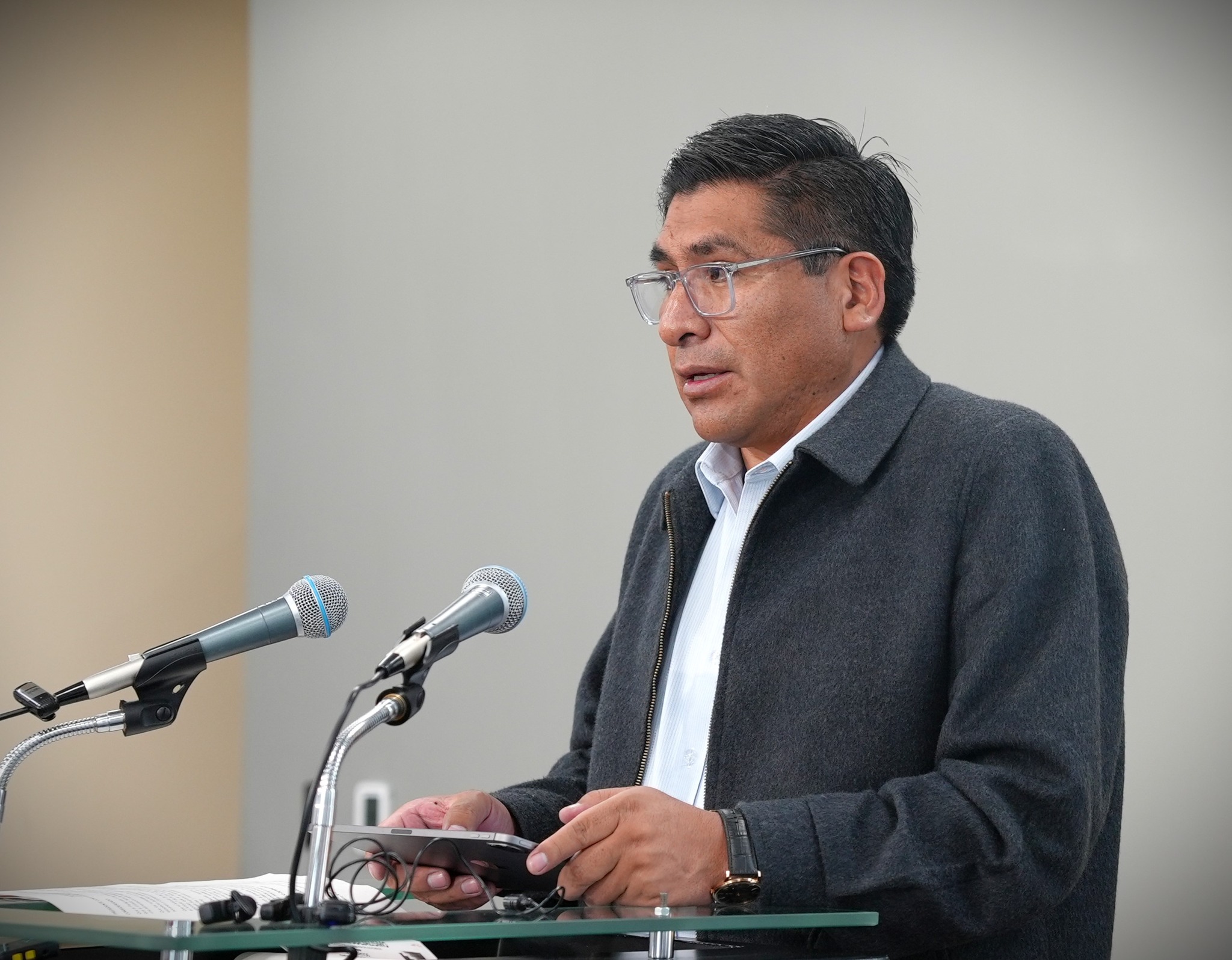 Industrias aseguran que existe “suficiente” aceite para el mercado y Gobierno fija reunión con el sector para verificar 