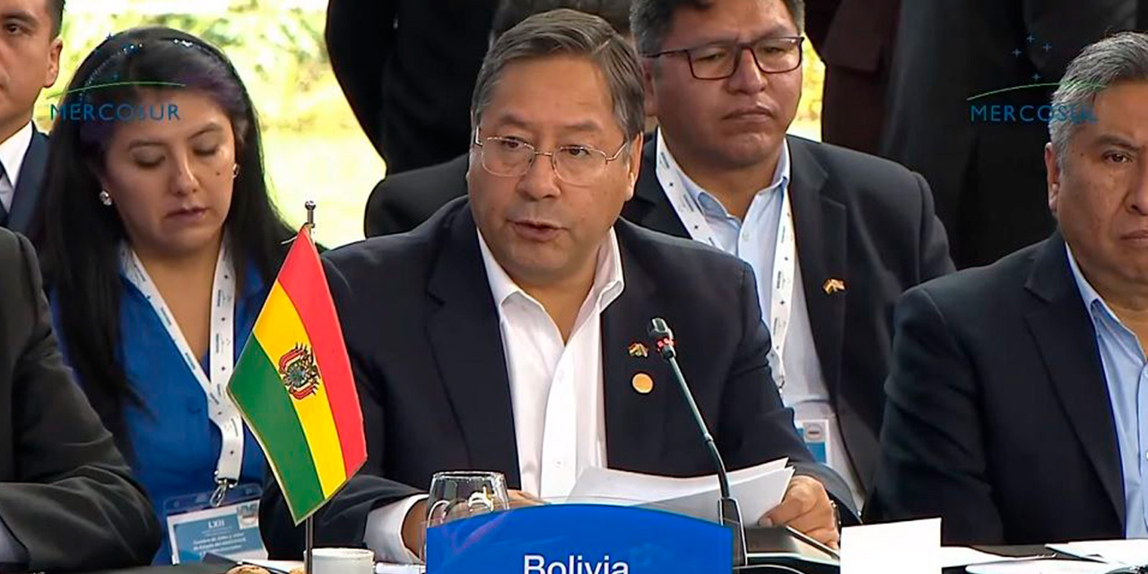 Bolivia participa por primera vez como miembro pleno en Mercosur 