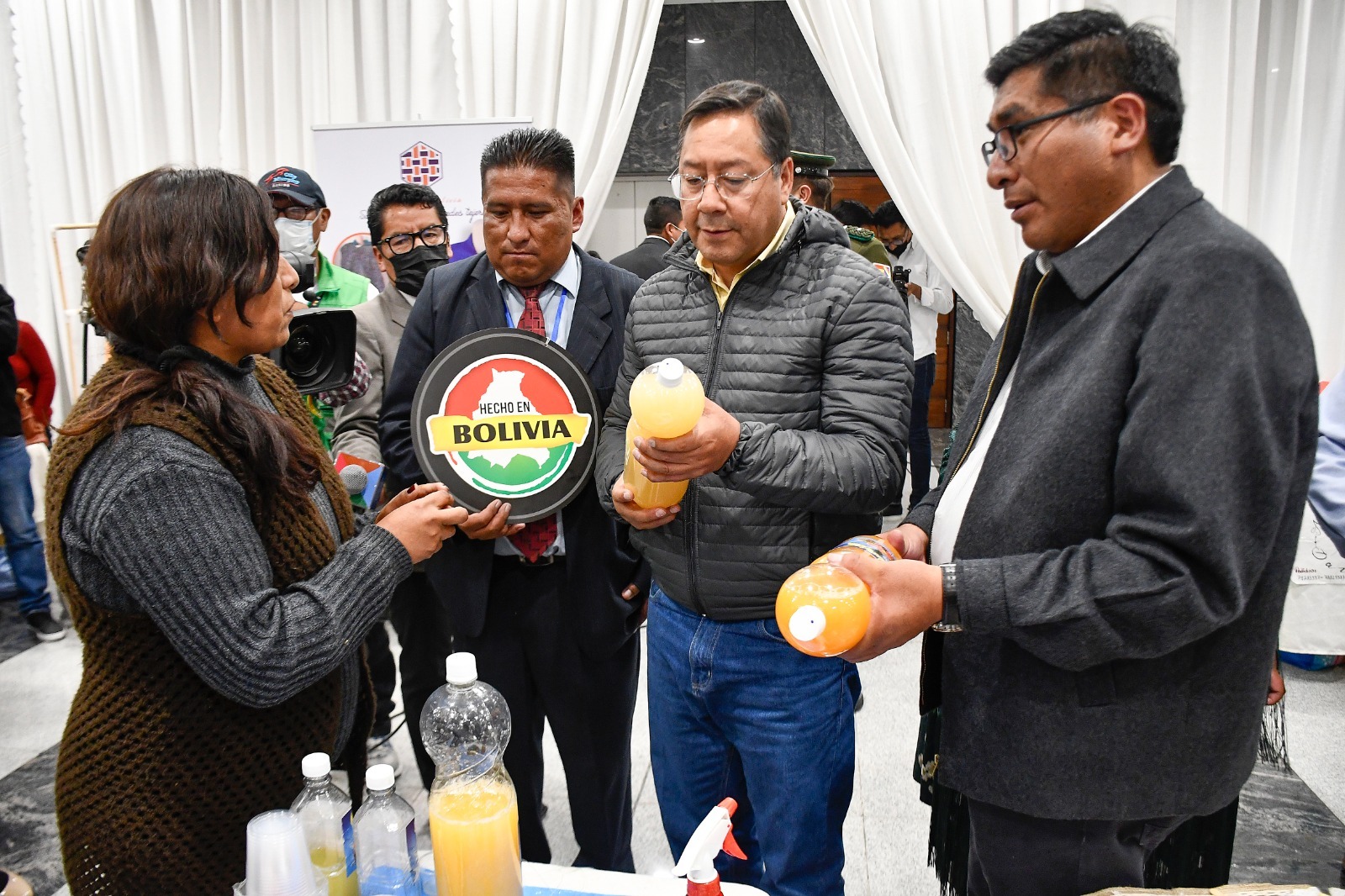 Arce llama a apostar por lo Hecho en Bolivia y destaca inyección de más de Bs 615,6 millones con la app "Consume lo Nuestro"