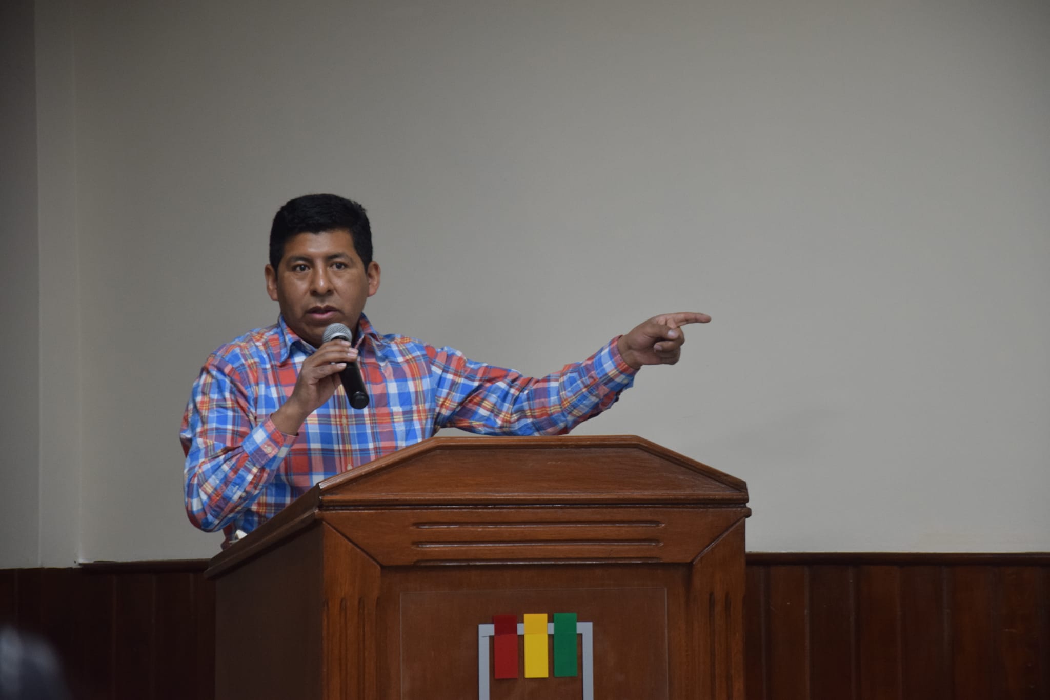 Vocal pide al Legislativo incorporar a los vocales del TSE a la ley de juicio de responsabilidades para blindar las elecciones 2025