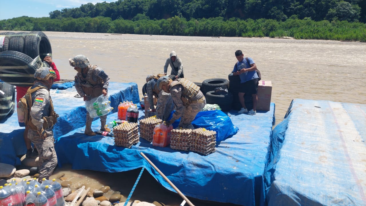 Secuestran productos de contrabando valuados en Bs 137.000 en región fronteriza de Bermejo