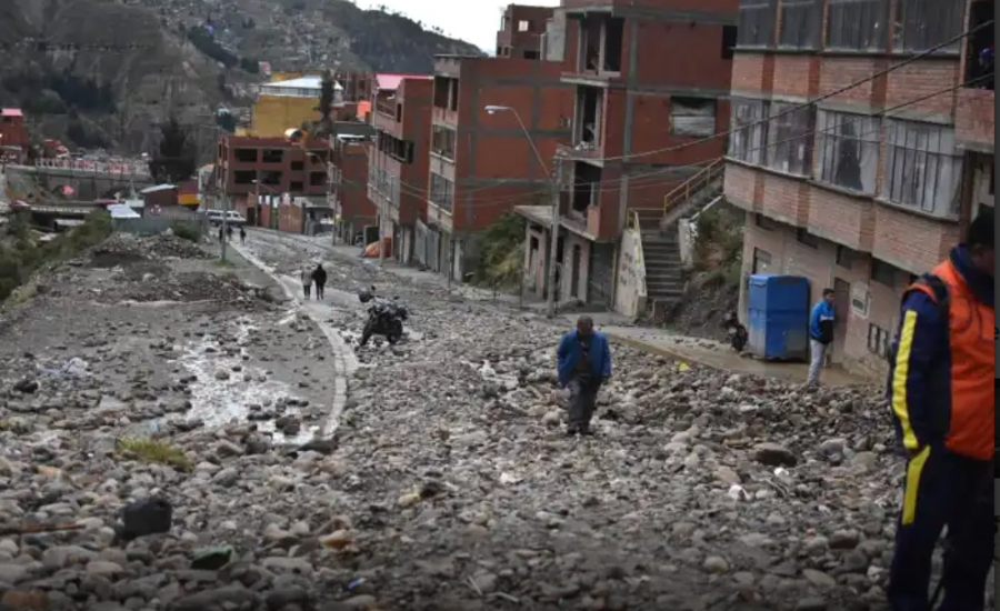 La Paz: Vecinos de Rosasani responsabilizan a la alcaldía por mal embovedado que provocó mazamorra