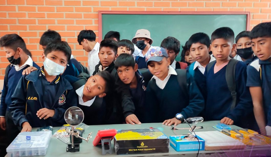 Agetic contará con más de 40 laboratorios de innovación tecnológica en todo el país este año