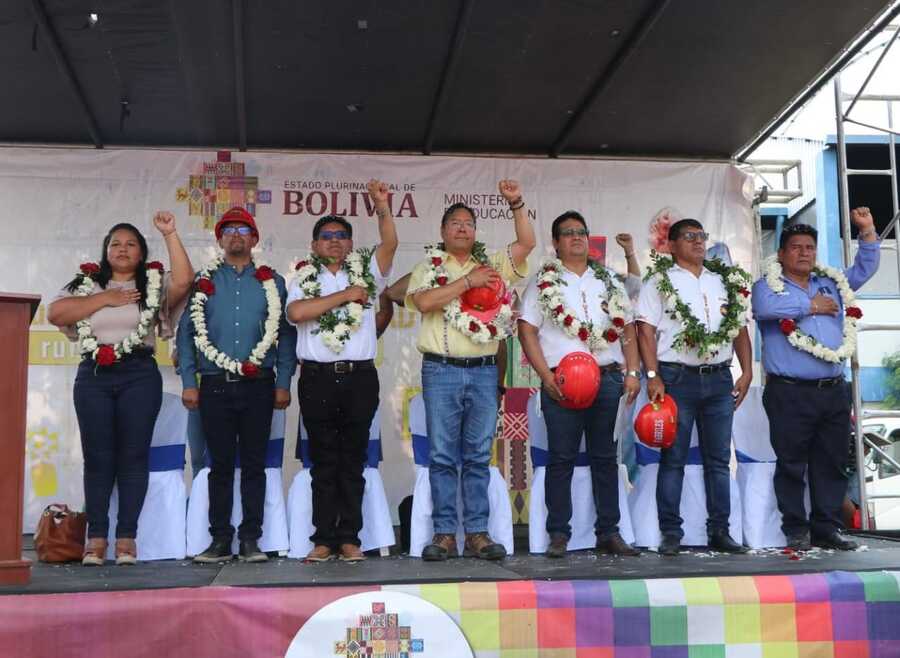 Arce entrega centro tecnológico y anuncia reuniones con universidades para fortalecer incorporación de la ciencia y tecnología