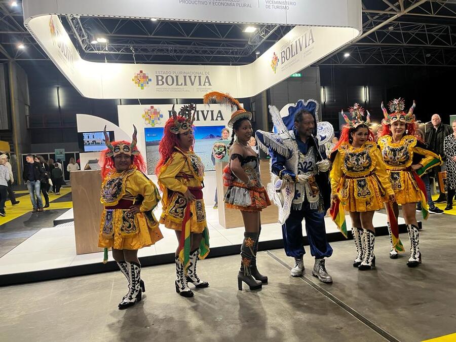 El Carnaval de Oruro y los atractivos turísticos Bolivia son promocionados en la feria Vakantiebeurs en Países Bajos
