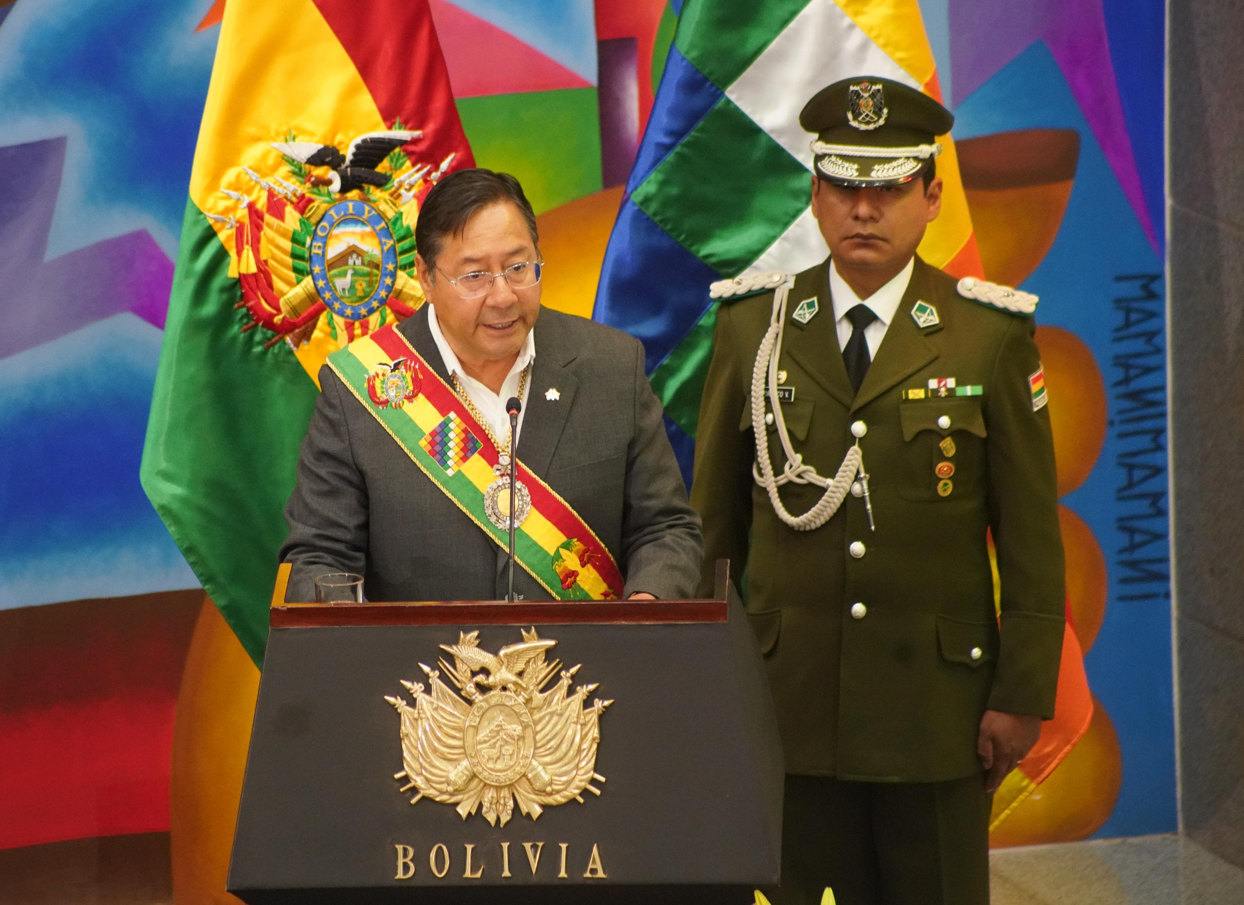 El presidente Luis Arce durante su mensaje por los 15 años del Estado Plurinacional. Foto: Jorge Mamani.