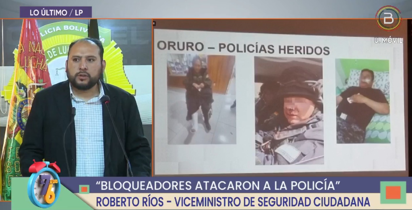 Bloqueadores hieren a 23 policías y dañan bienes del Estado, Gobierno responsabiliza a legisladores afines a Evo Morales