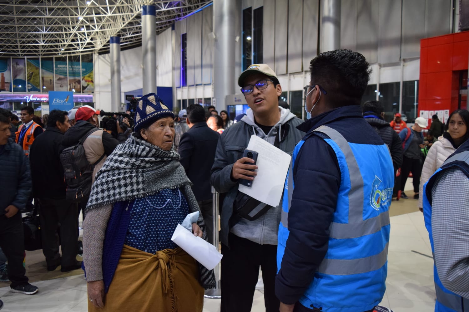 ATT despliega controles para que BoA priorice vuelos solidarios a grupos vulnerables