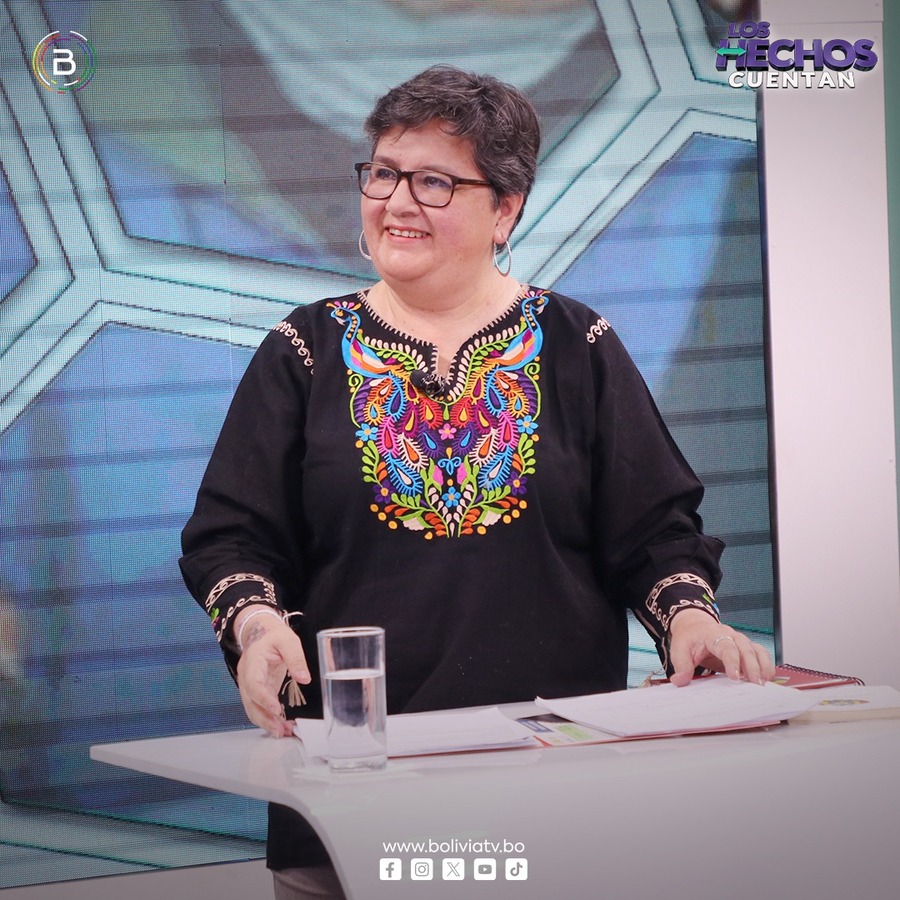 Ministra de Trabajo defiende el modelo económico social y desmiente que esté en “decadencia” 