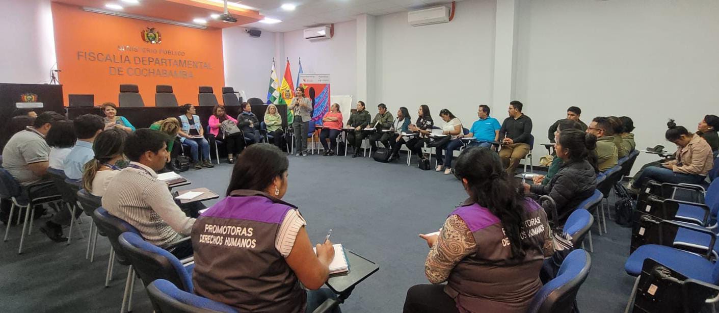 Fiscalía impulsa “primera mesa interinstitucional de lucha contra la violencia” en Cochabamba 