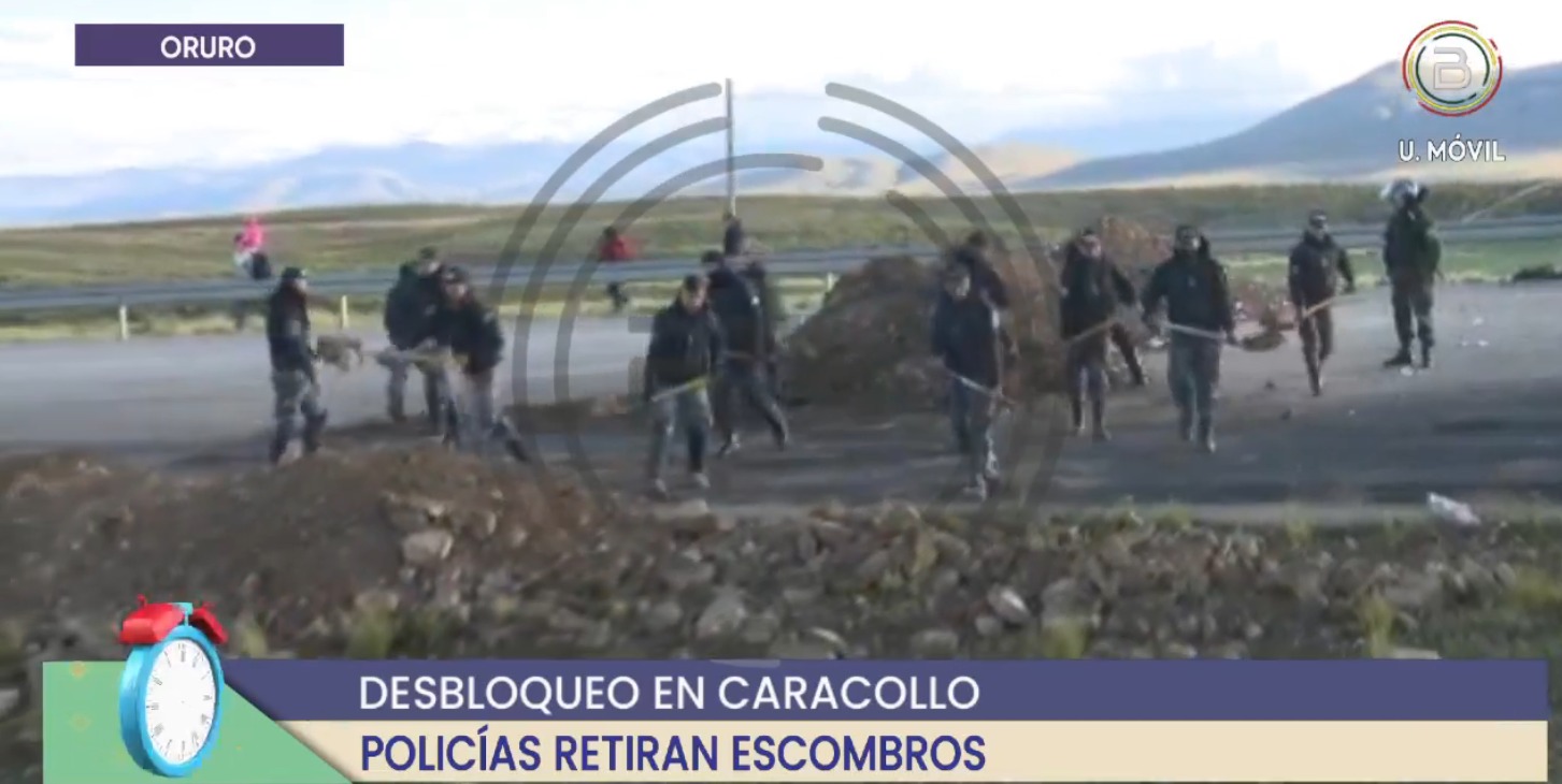 Vía diálogo y sin el uso de agentes químicos, Policía desbloquea Caracollo y deja expedita la carretera La Paz – Oruro