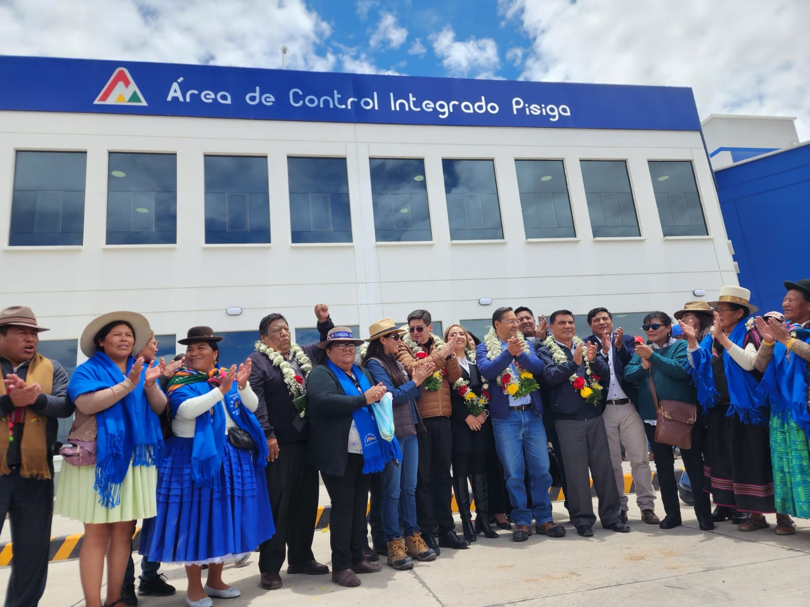 Presidente inaugura moderna infraestructura de la Aduana en Pisiga para agilizar la nacionalización de mercancías 