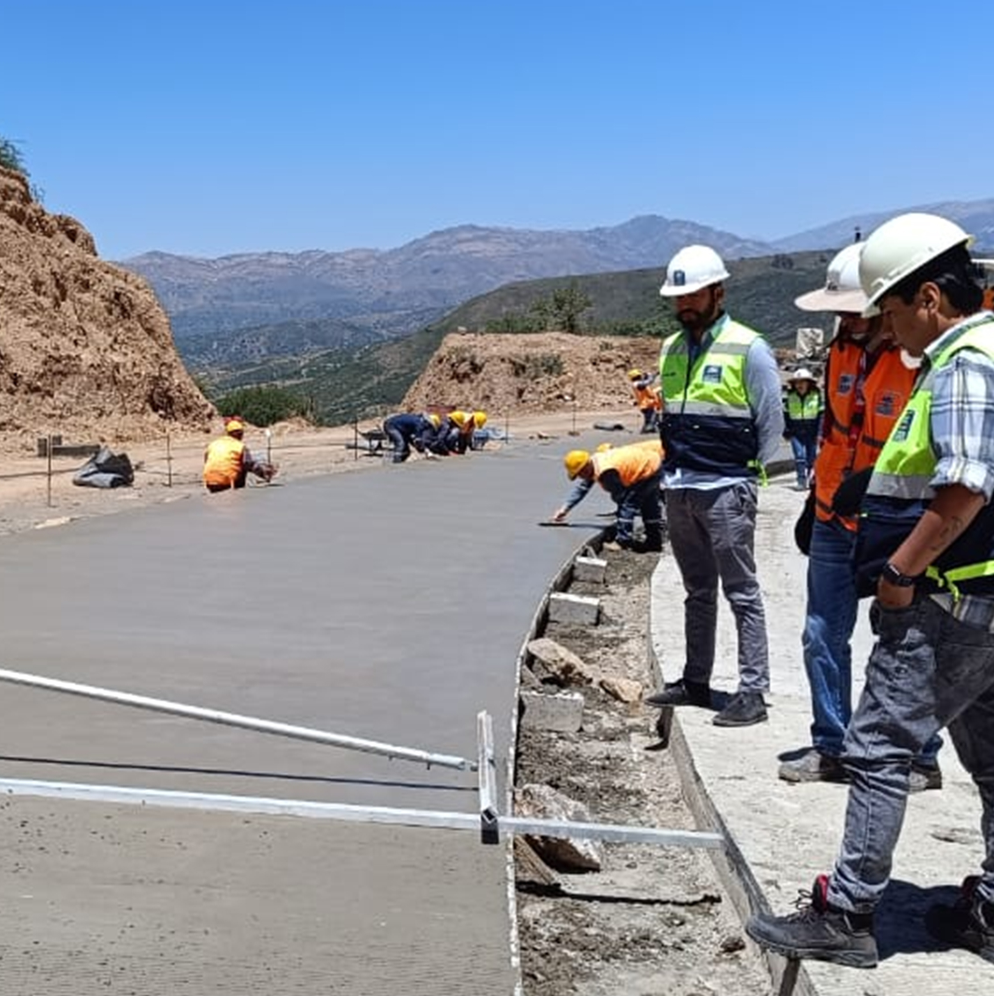 Proyecto del Bicentenario: Construcción de la doble vía Sucre – Yamparáez llega al 46% de avance