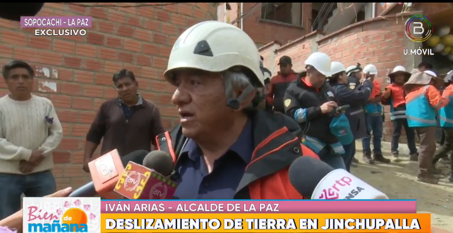 Arias dice que deslizamiento de tierra es “normal” y provoca indignación en vecinos de Jinchupalla