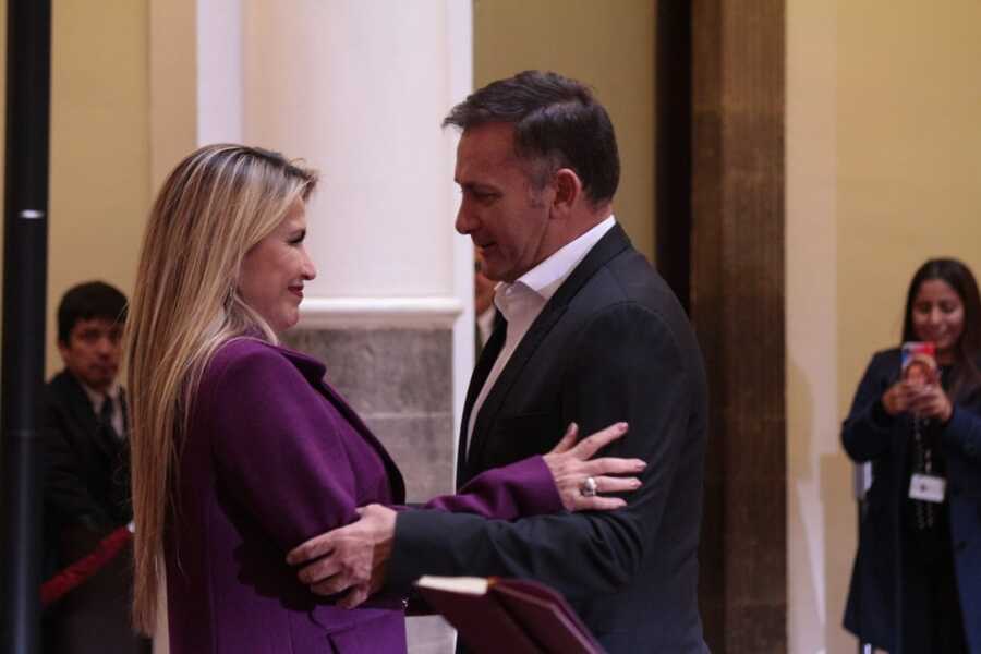 Exministro de facto Luis Fernando López pide refugio en Paraguay 