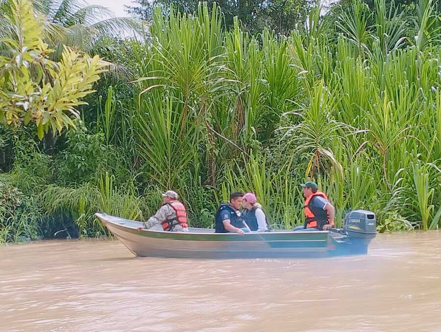 Salud desplaza 10 brigadas médicas en Cobija para atender en albergues y comunidades aisladas por la inundación