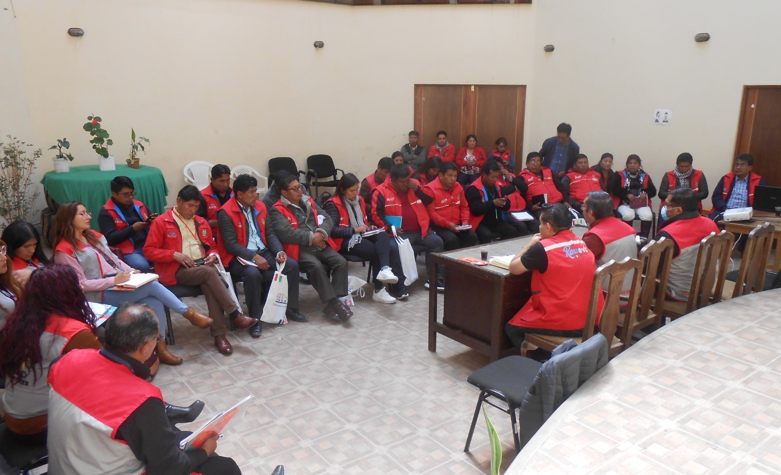 INE y subalcaldes de El Alto coordinan acciones rumbo al censo