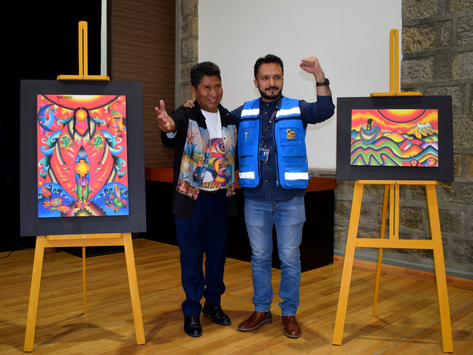 Diseños exclusivos del artista Mamani Mamani se lucirán en las tarjetas físicas de Mi Teleférico