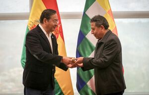 Arce inicia periplo para participar de las cumbres de la Celac y de los países exportadores de gas