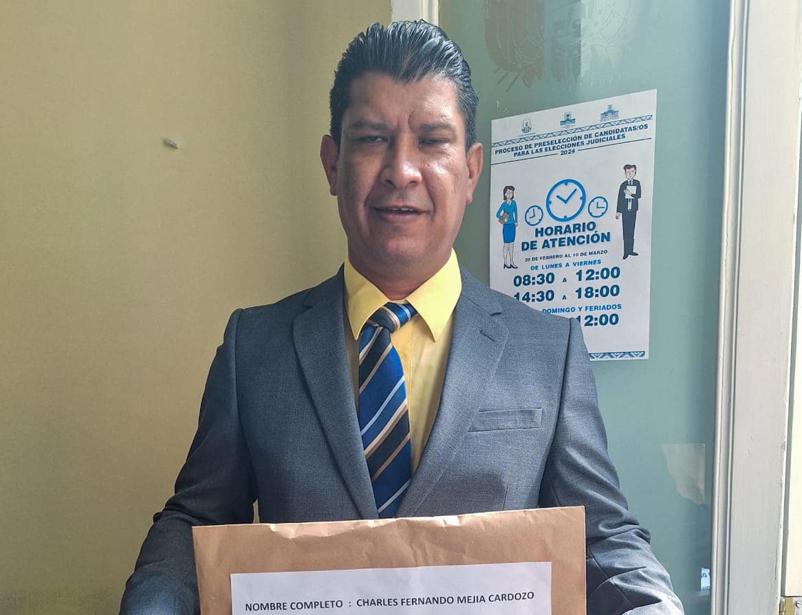 Candidato Mejía amenaza con nuevos recursos legales tras ser nuevamente inhabilitado como candidato judicial