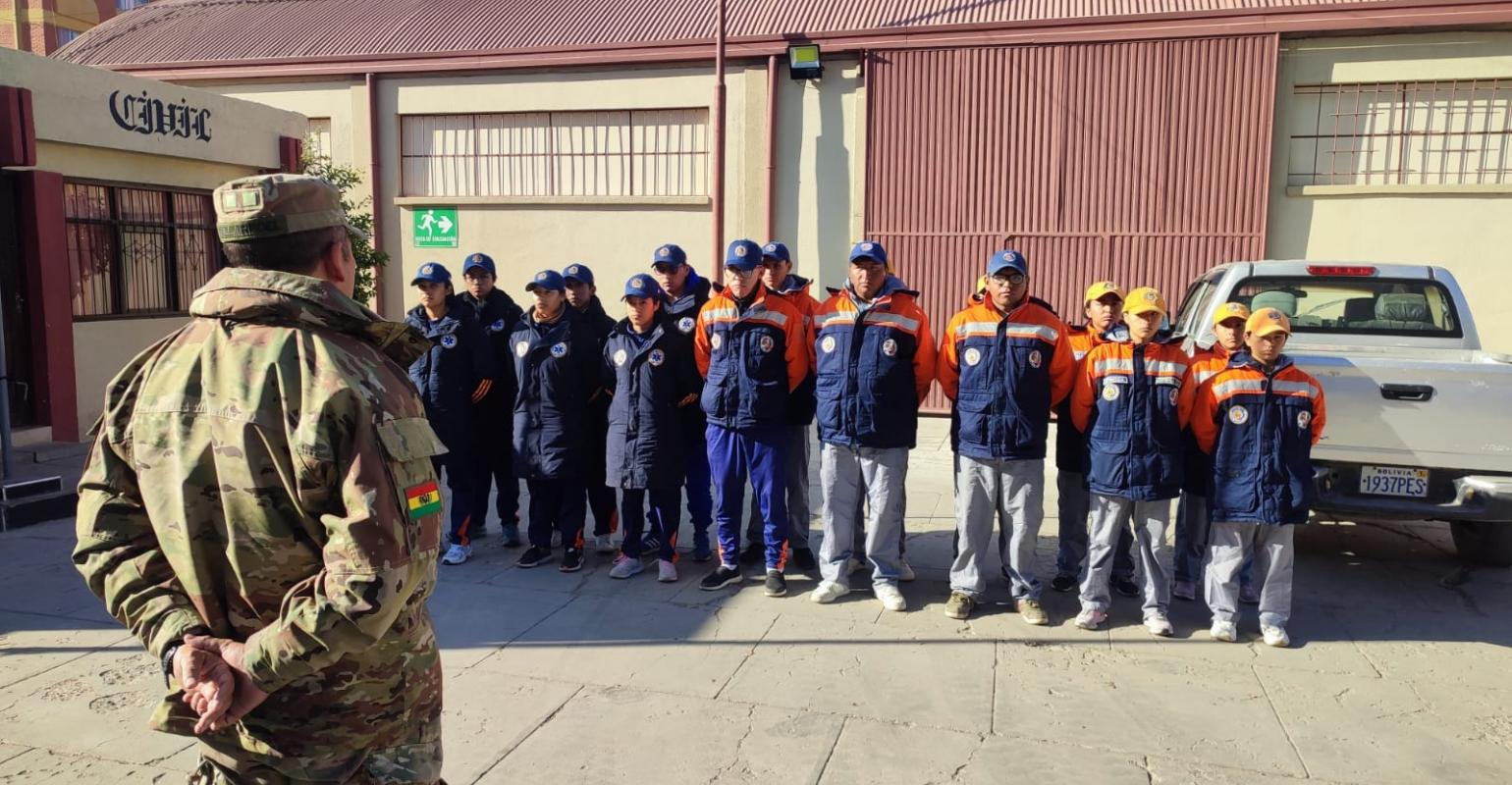 Personal de salud y educación es capacitado en Tolata sobre acciones ante movimientos sísmicos