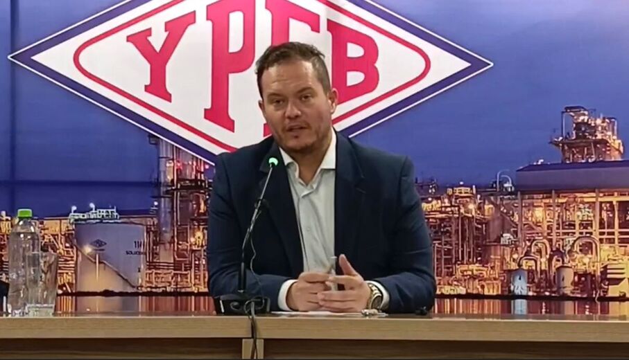 Transporte rechaza el diálogo y va al paro, Gobierno ve intento de generar desabastecimiento de carburantes