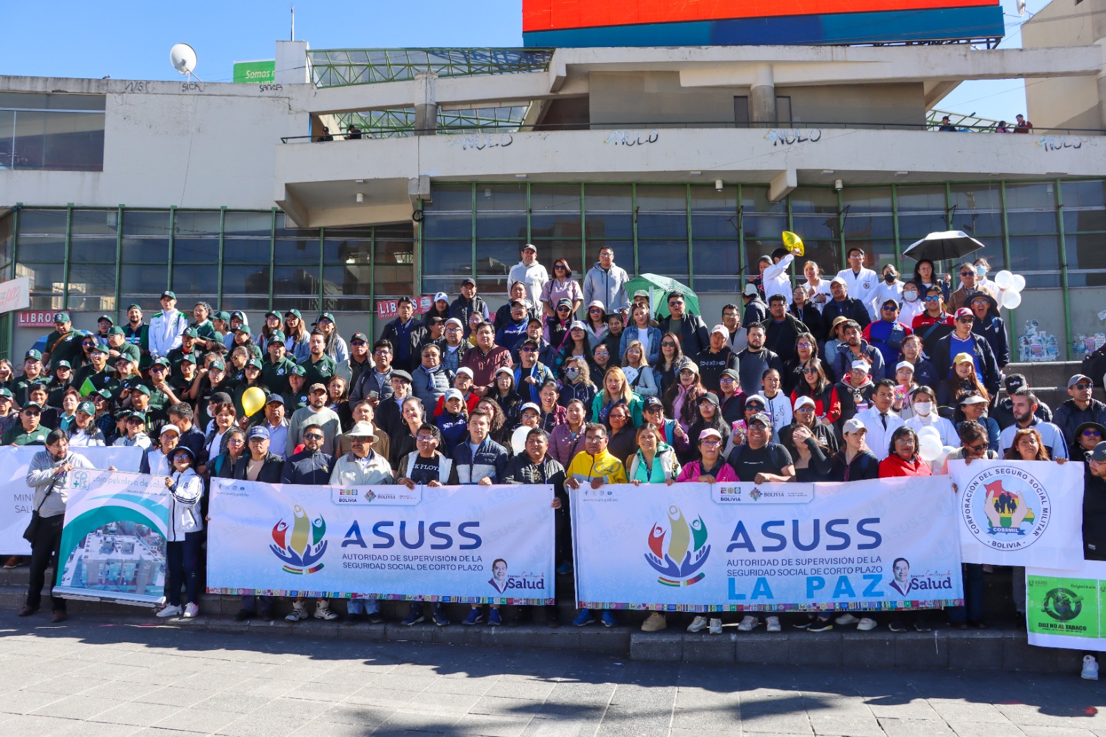 Con caminata y feria cierran en La Paz campaña para prevenir la hipertensión arterial 
