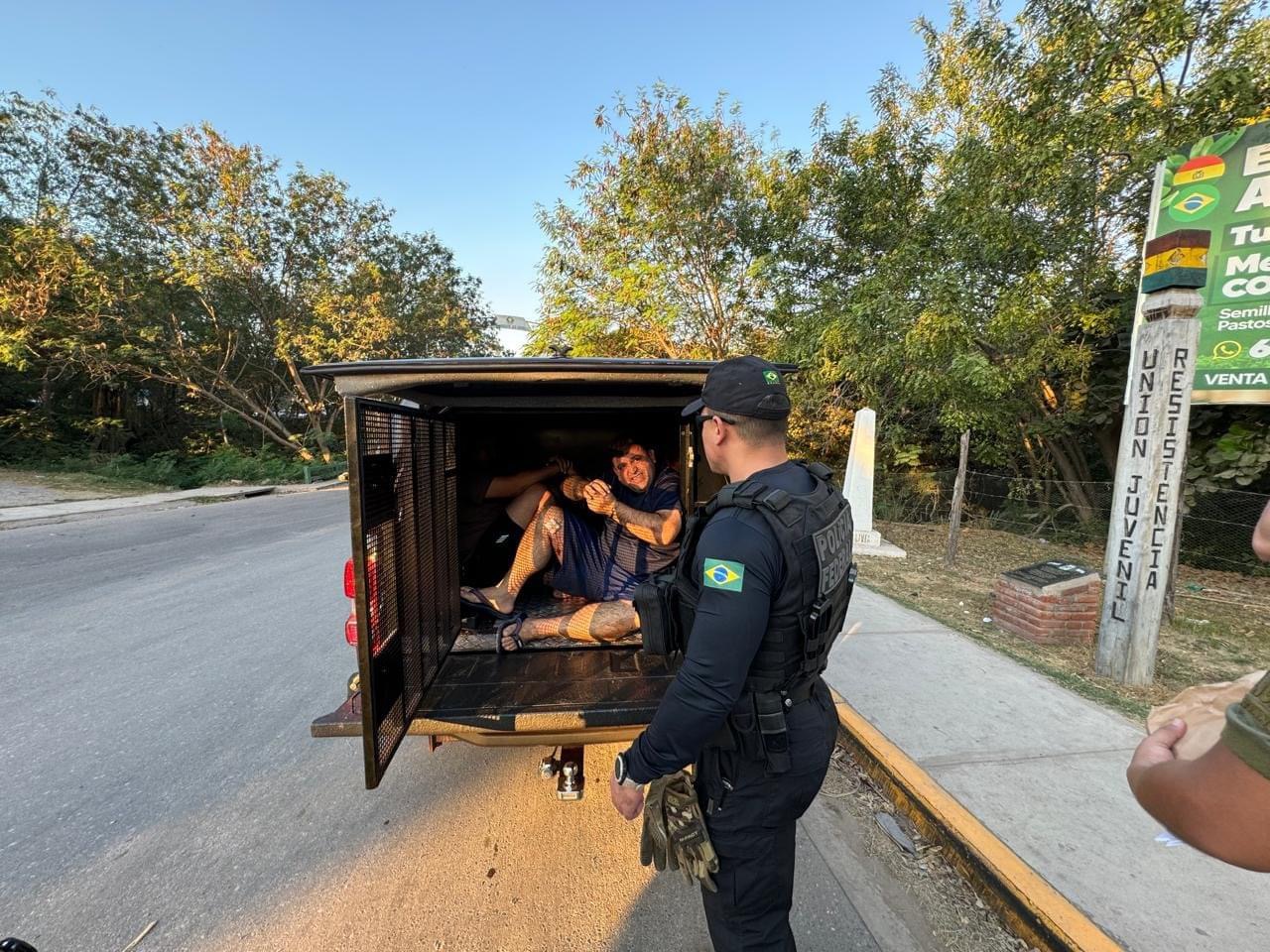 Expulsan a tres brasileños que tenían antecedentes por tráfico de drogas