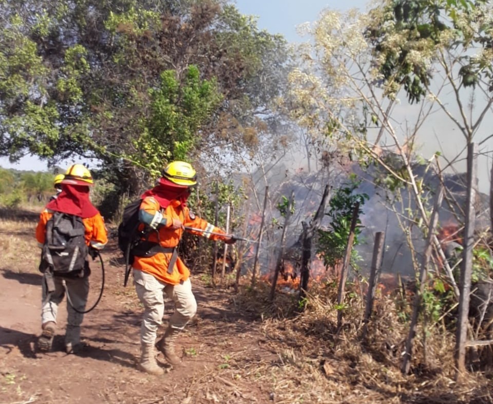 Gobierno activa plan contra quemas tras registrar 3.393 focos de calor y dos incendios activos en el país