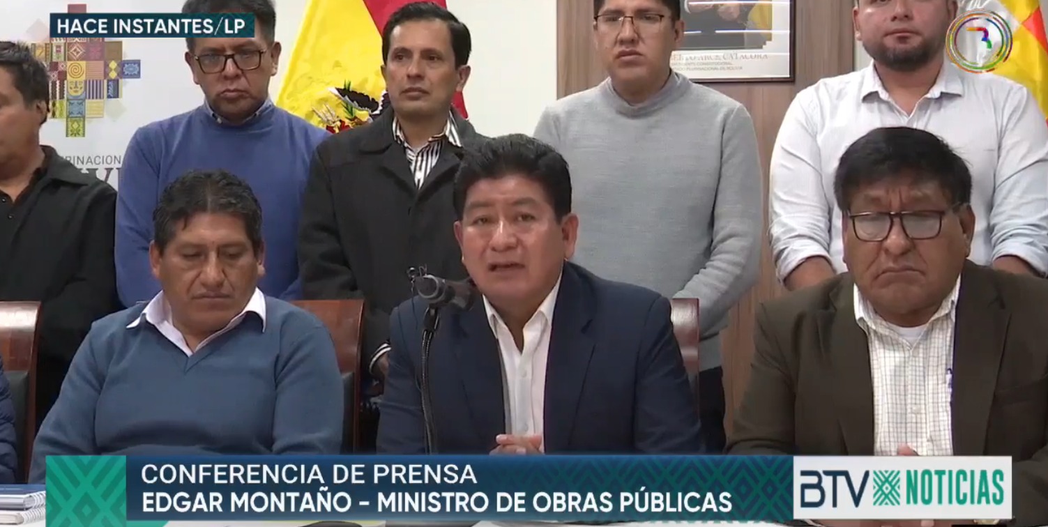 Gobierno y Confederación de Chóferes de Bolivia llegan a acuerdo sobre demanda de combustibles