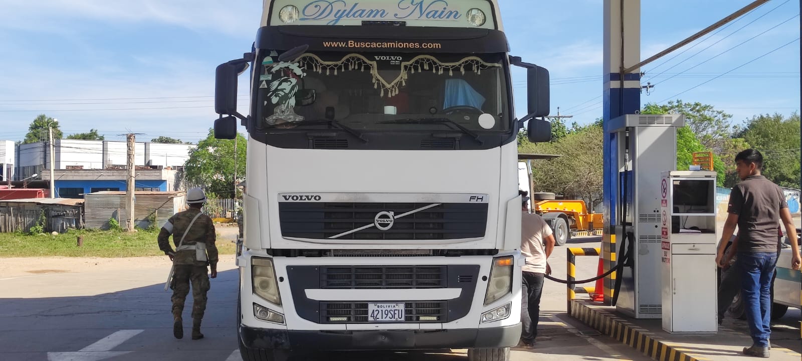 FFAA controlan venta de carburantes en surtidores para evitar desvío con fines ilícitos