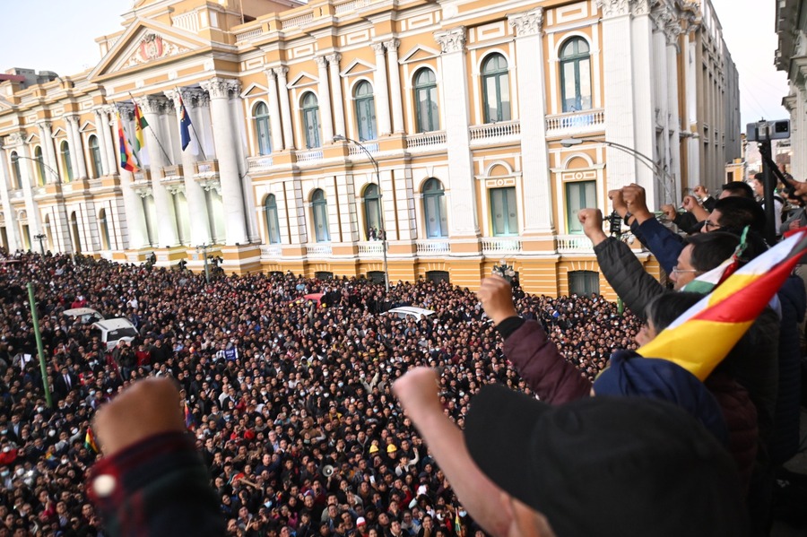 Ministros de Estado destacan la movilización popular en contra de la intentona golpista