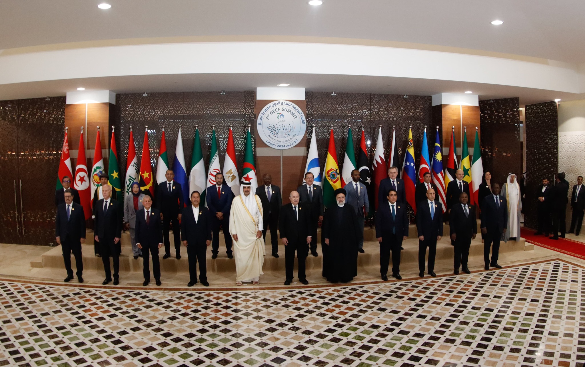 Bolivia y Argelia firman acuerdos en materia de hidrocarburos y fuentes de negocios