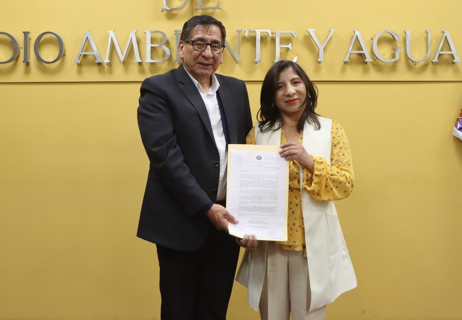 Seleni Humerez Espinoza asume como nueva directora general de Emagua