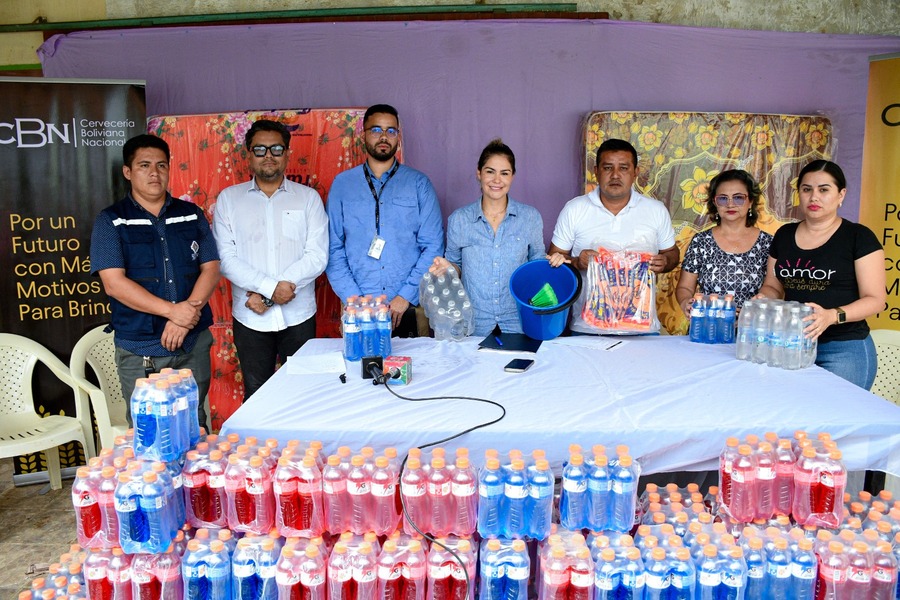 CBN entrega ayuda a familias damnificadas por inundaciones en Cobija