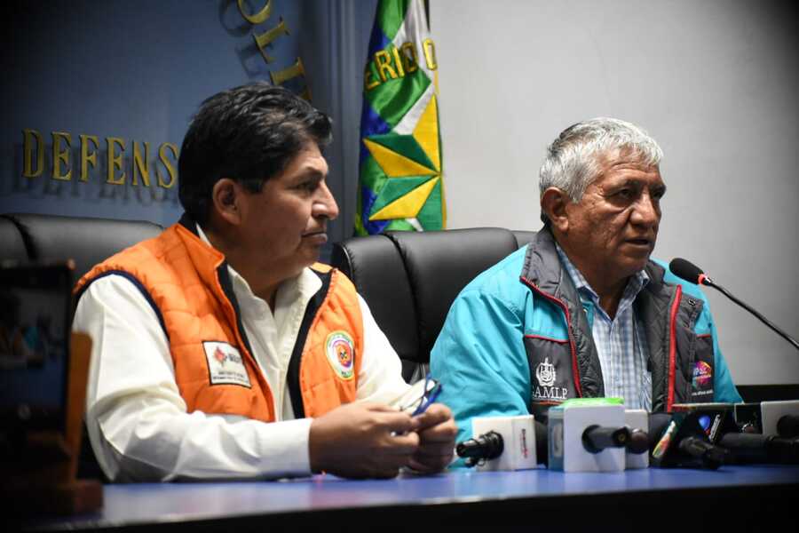 Defensa Civil y Alcaldía de La Paz acuerdan trabajo coordinado para labores de prevención