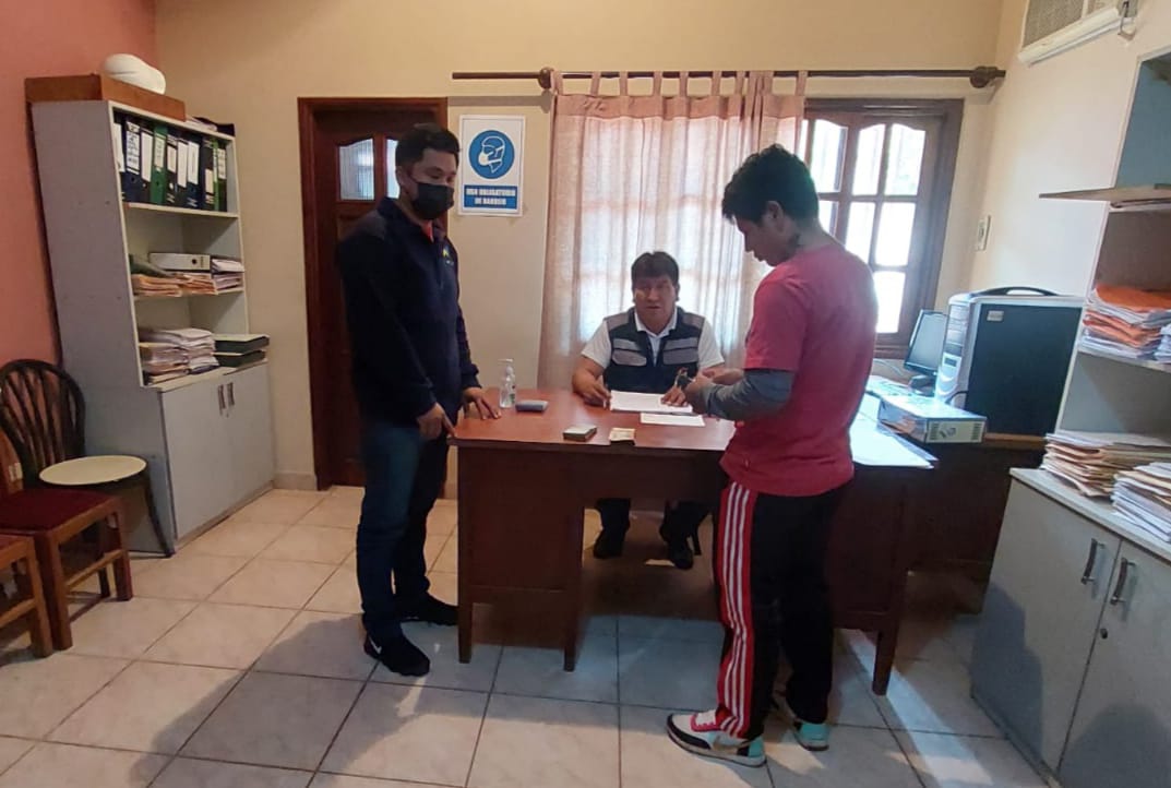 En Yacuiba trabajador despedido cobra Bs 7.200 por beneficios sociales