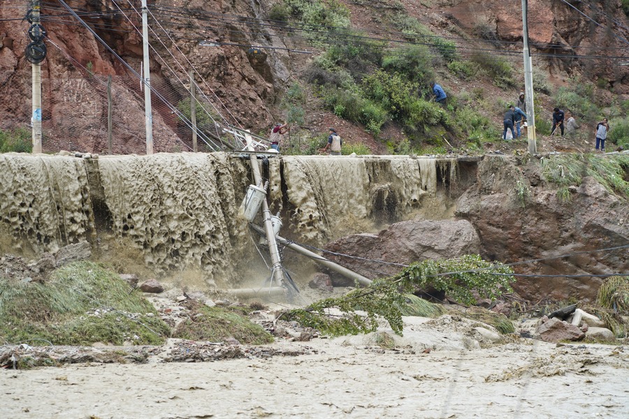 La Paz: Gobierno espera declaratoria de emergencia municipal y prevé reunión para definir estrategias de intervención 