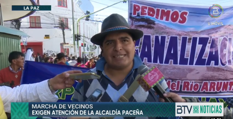 Vecinos de 10 urbanizaciones del sur de La Paz marchan por el centro y exigen al alcalde Arias canalización de ríos