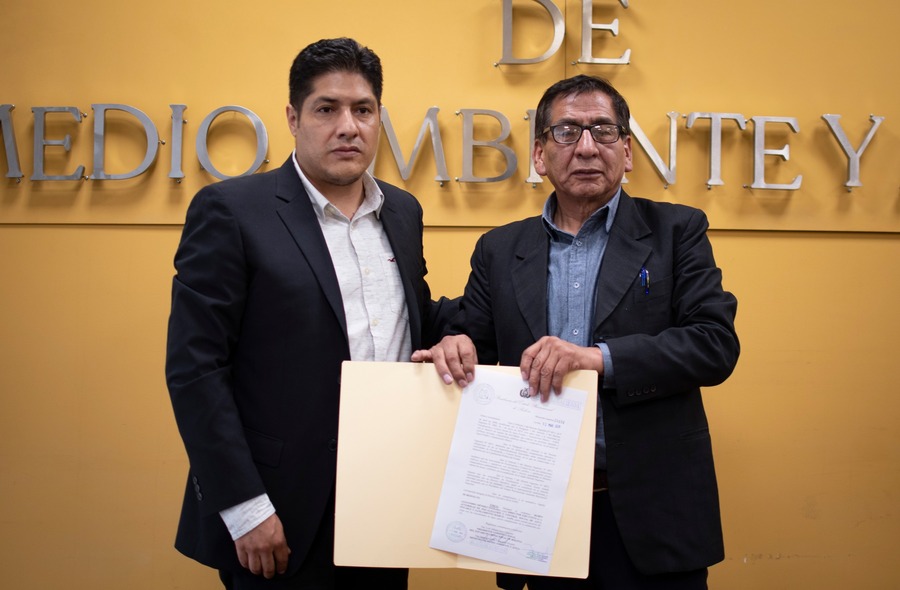 Ministro posesiona a Rubén Méndez como director ejecutivo de la AAPS