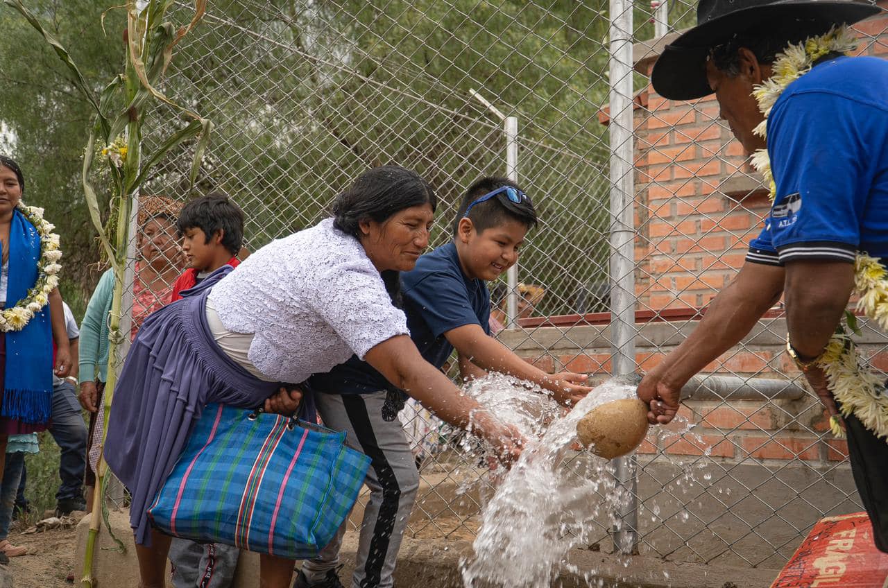 Gobierno destinará Bs 110,3 millones para perforación de pozos y construcción de sistemas de agua este 2024