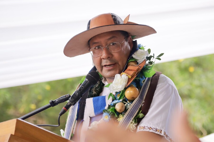 Arce asegura que legisladores evistas, de CC y Creemos bloquean obras y boicotean su gestión