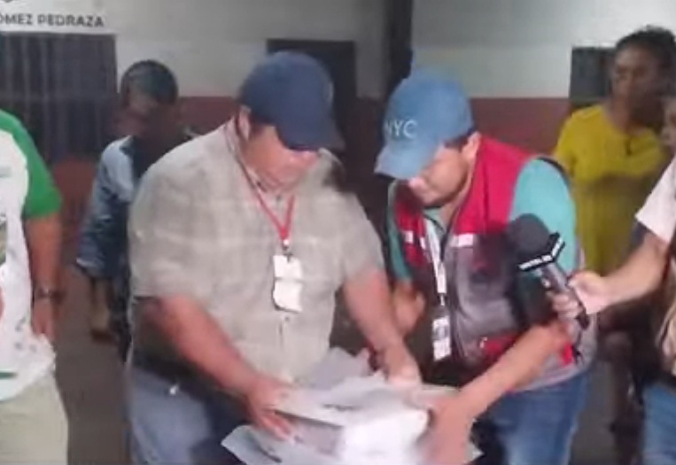 Concluye censo en la comunidad Piso Firme con el empadronamiento de 633 personas