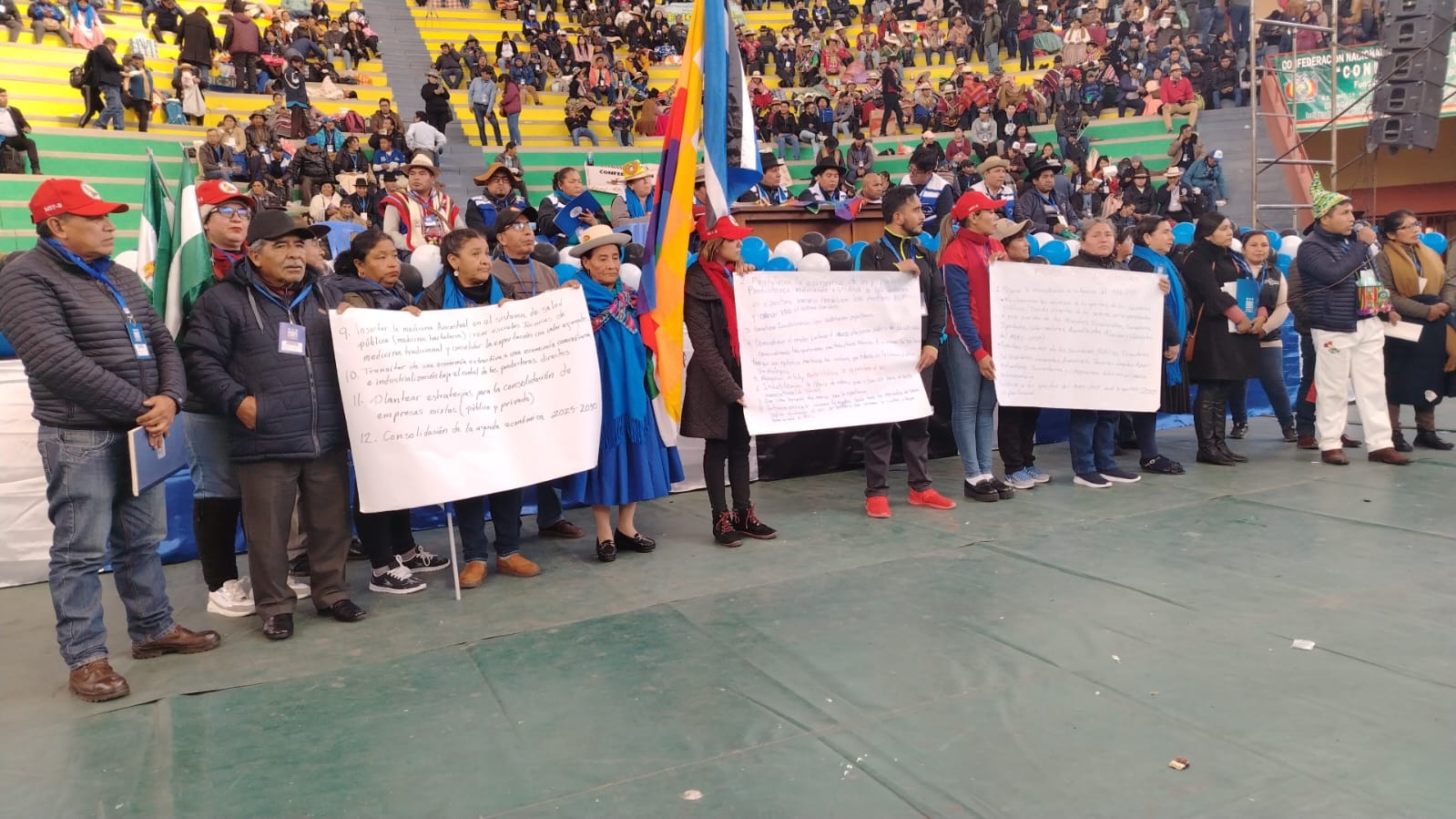 Comisión económica aprueba 12 puntos, entre ellos que la industrialización sea una política de Estado