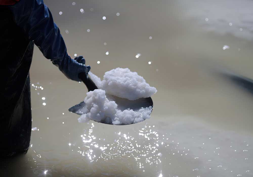 Gobierno impulsa la industrialización del litio con dos tecnologías para hacer más eficiente la producción