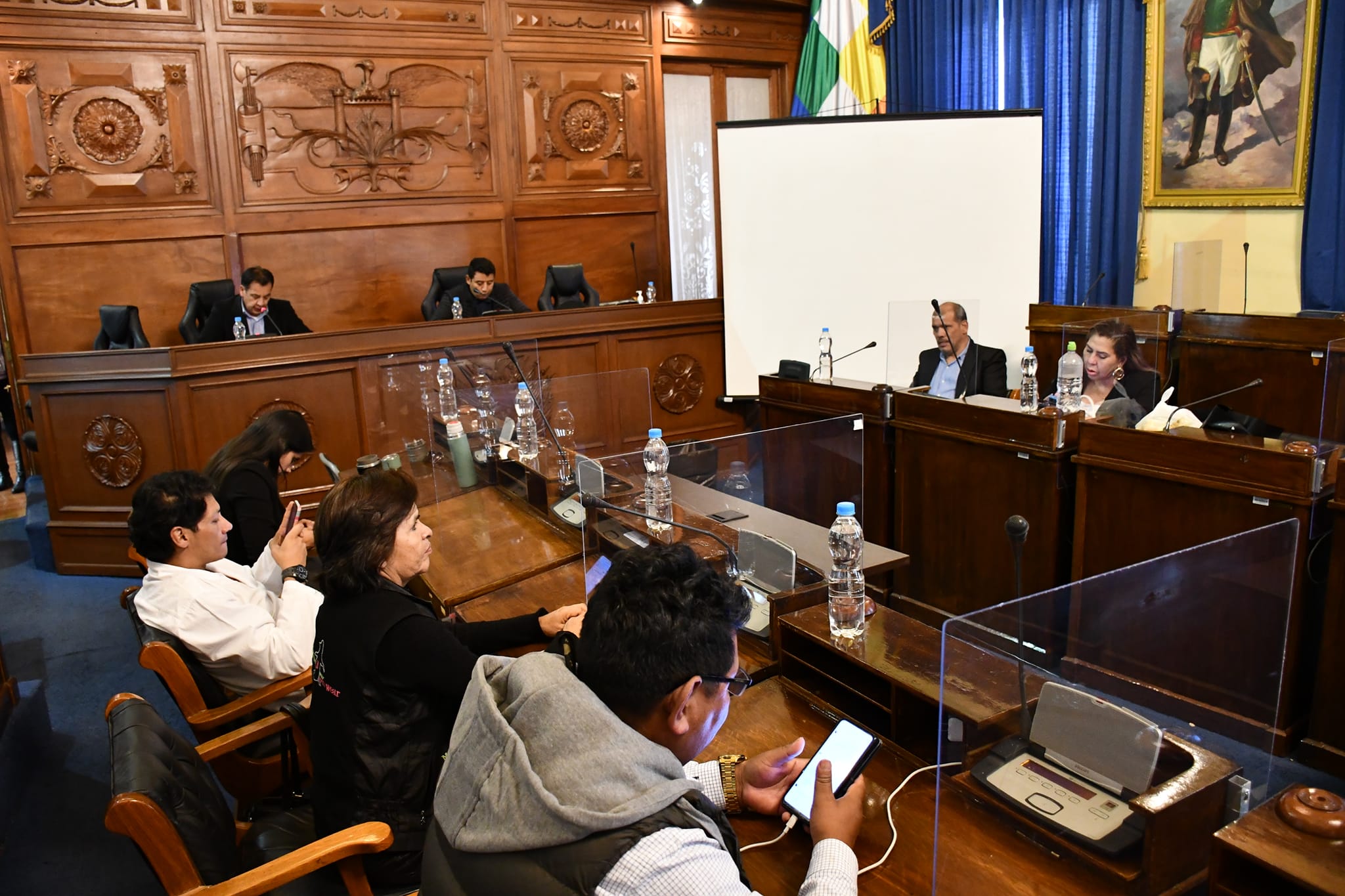 Tras notificación, plantean definir en sesión de Asamblea camino a las judiciales