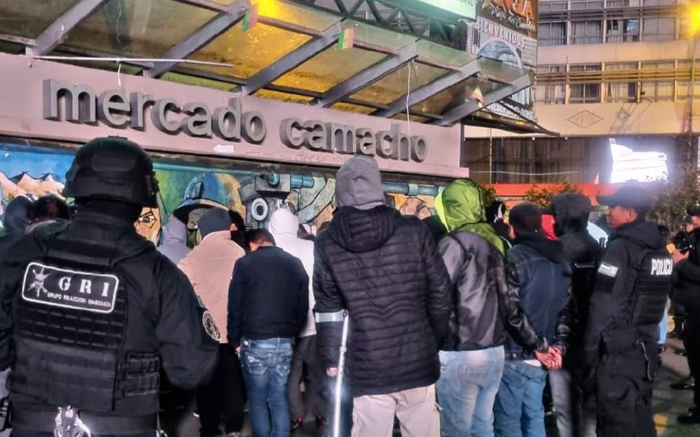 Anteproyecto busca sentenciar con ocho de cárcel en menos de 24 horas a extranjeros que incurran en robo o hurto 