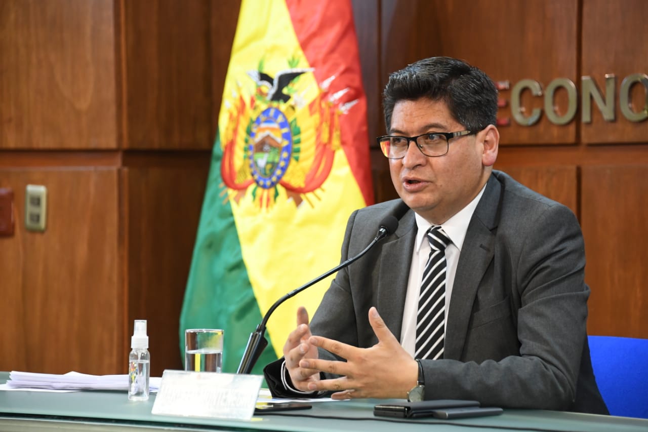 Gobierno califica de “político” bloqueo de transportistas, no descarta que sea una medida confabulada por “evistas”